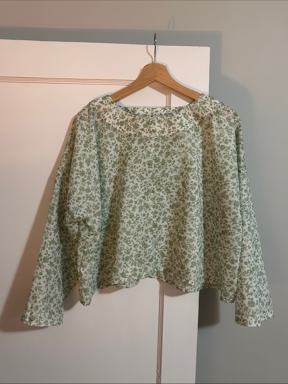 Handmade Women’s Green Floral Long-Sleeve Top